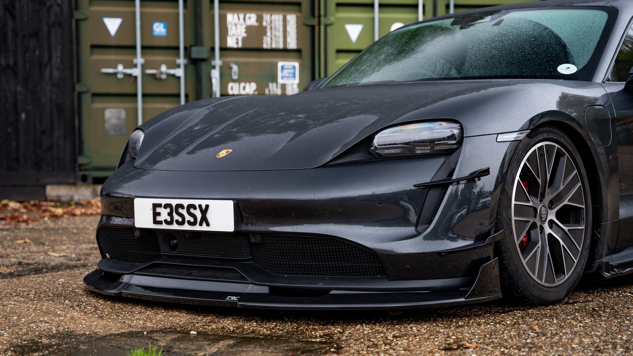 Porsche Taycan Pre Facelift - Low Line Kit