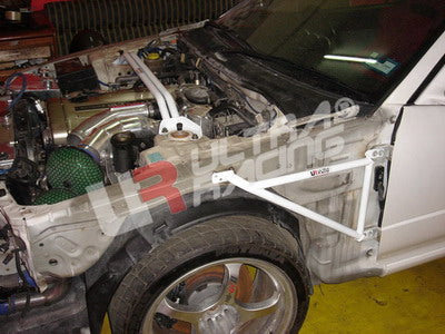 Ultra Racing Nissan Skyline R34 GTT (2WD) 1999 - 2002 - Fender Bars