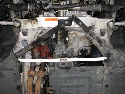Ultra Racing BMW 3 Series (E90) 320 2005 - 2011 - Front Lower Brace