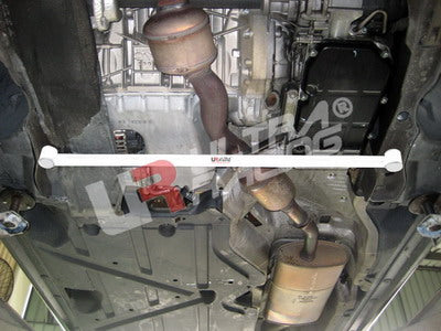 Ultra Racing Mercedes B Class B170 2005 - 2011 - Front Lower Brace