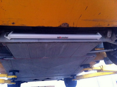 Ultra Racing Lotus Elise - Front Lower Brace