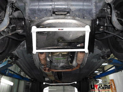 Ultra Racing BMW X5 (E53) 4.4 1999 - 2006 - Front Lower Brace
