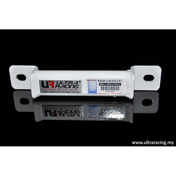 Ultra Racing Mercedes CLS (W219) CLS350 2004 - 2010 - Mid Lower Brace