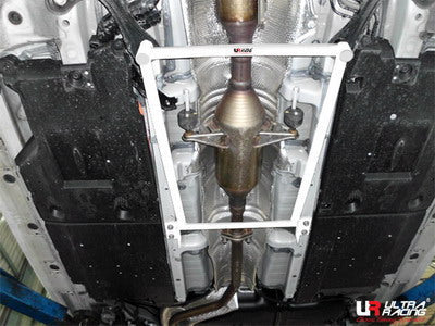 Ultra Racing Toyota Prius VW30 2010 - Mid Lower Brace