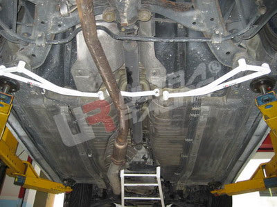 Ultra Racing Nissan 200SX S14 - Rear Lower Brace