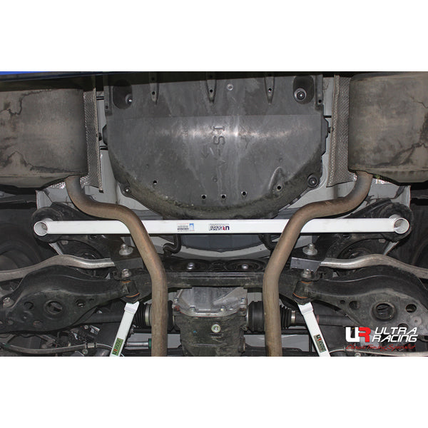 Ultra Racing Lexus IS300H 2013 - Rear Lower Brace