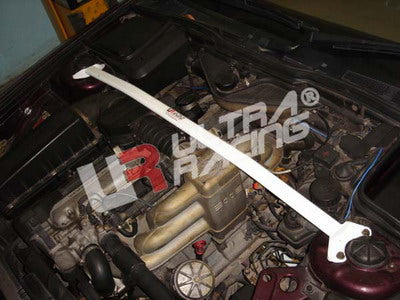 Ultra Racing BMW 7 Series (E32) - Front Strut Brace