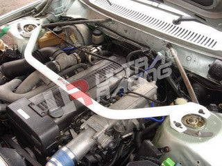 Ultra Racing Volvo 240 1974 - 1993 - Front Strut Brace
