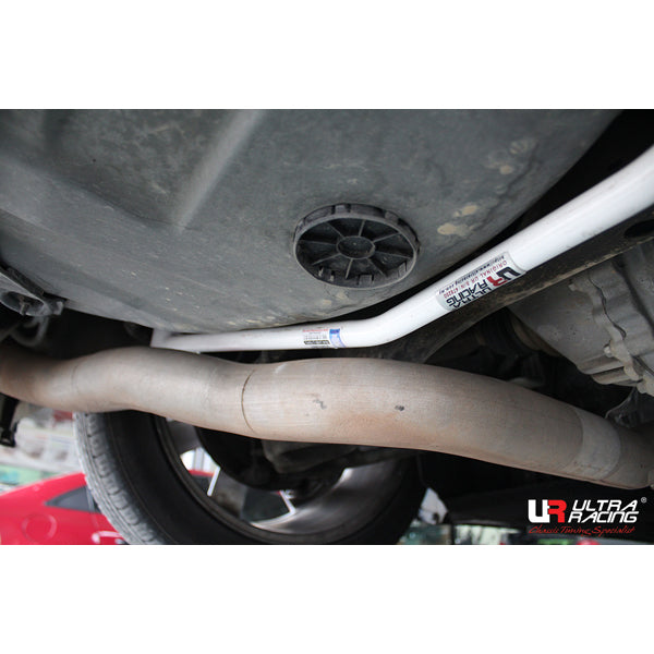 Ultra Racing Chrysler 300C SRT8 V8 2011 - Rear Lower Brace