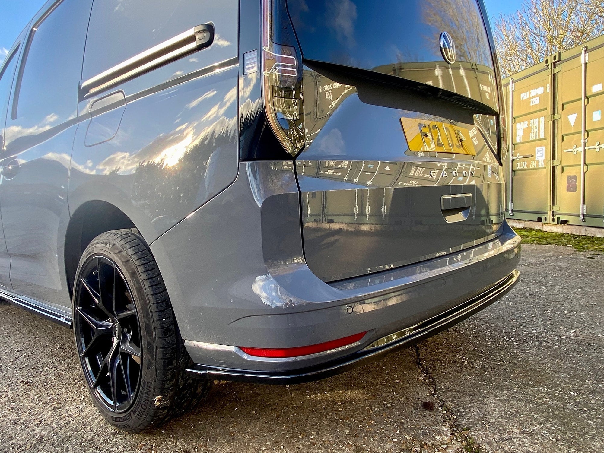 Volkswagen Caddy MK5 - Rear Splitter