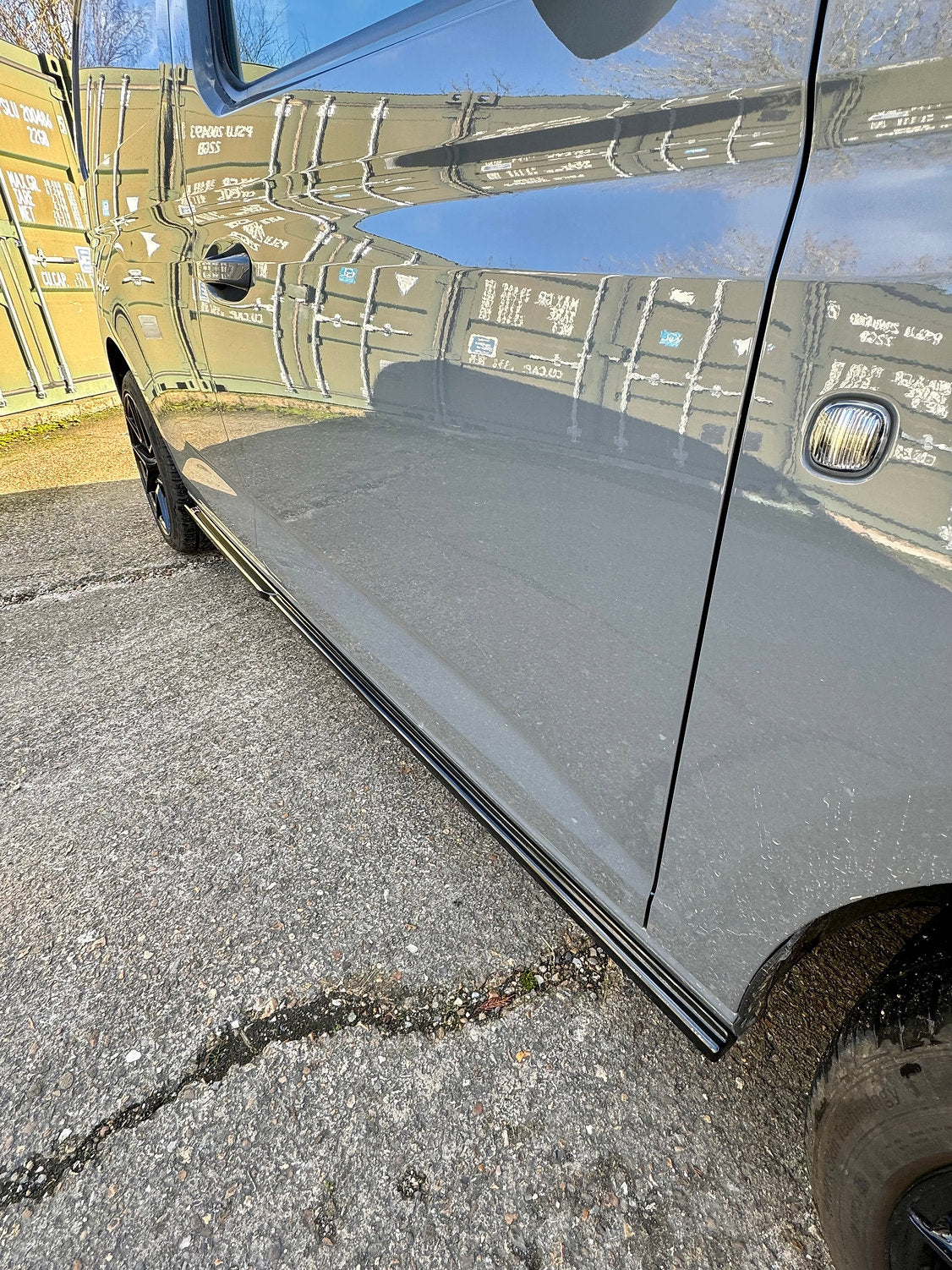 Volkswagen Caddy MK5 - Side Skirt Splitters