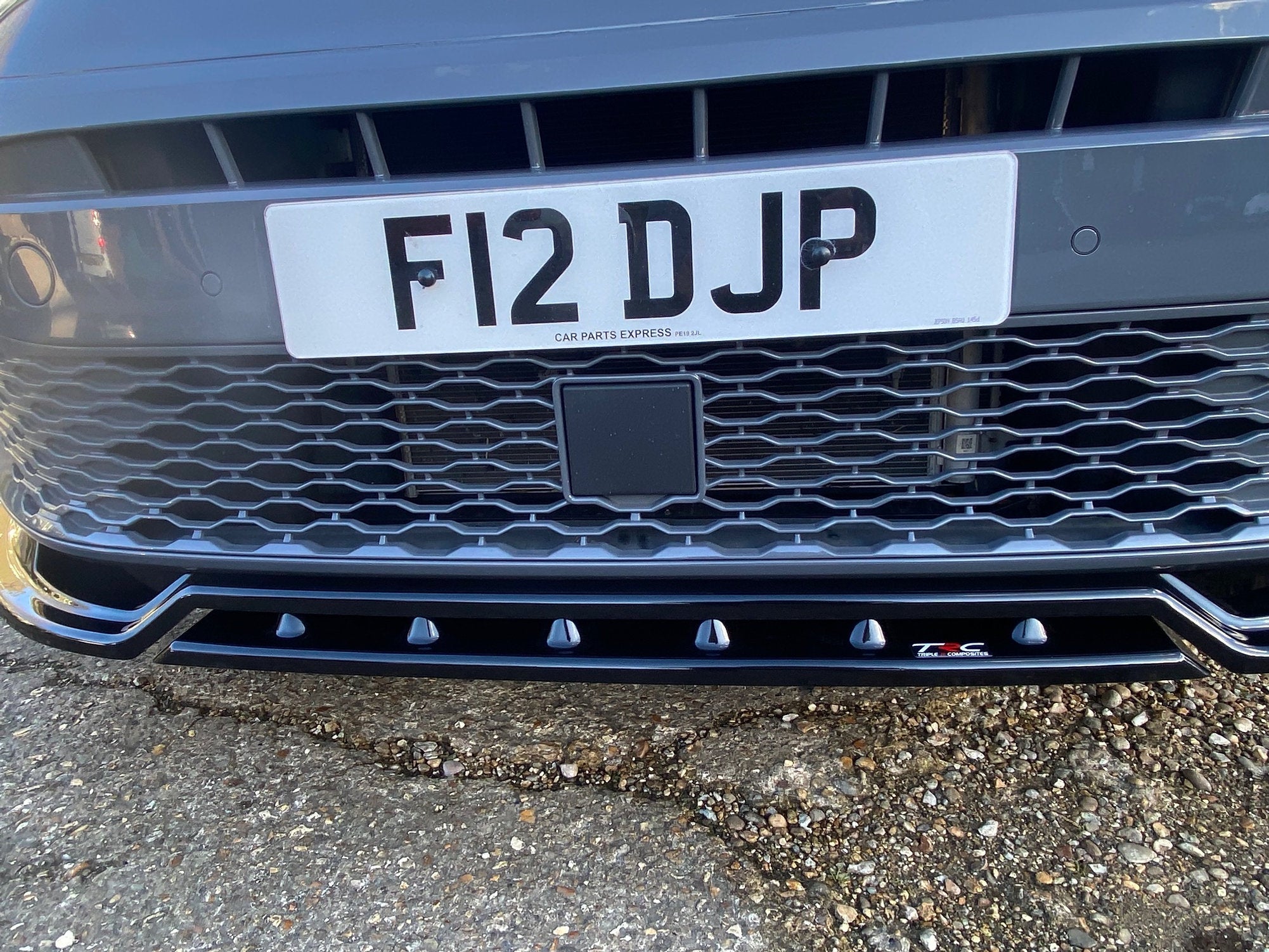 Volkswagen Caddy MK5 - V1 Front Splitter