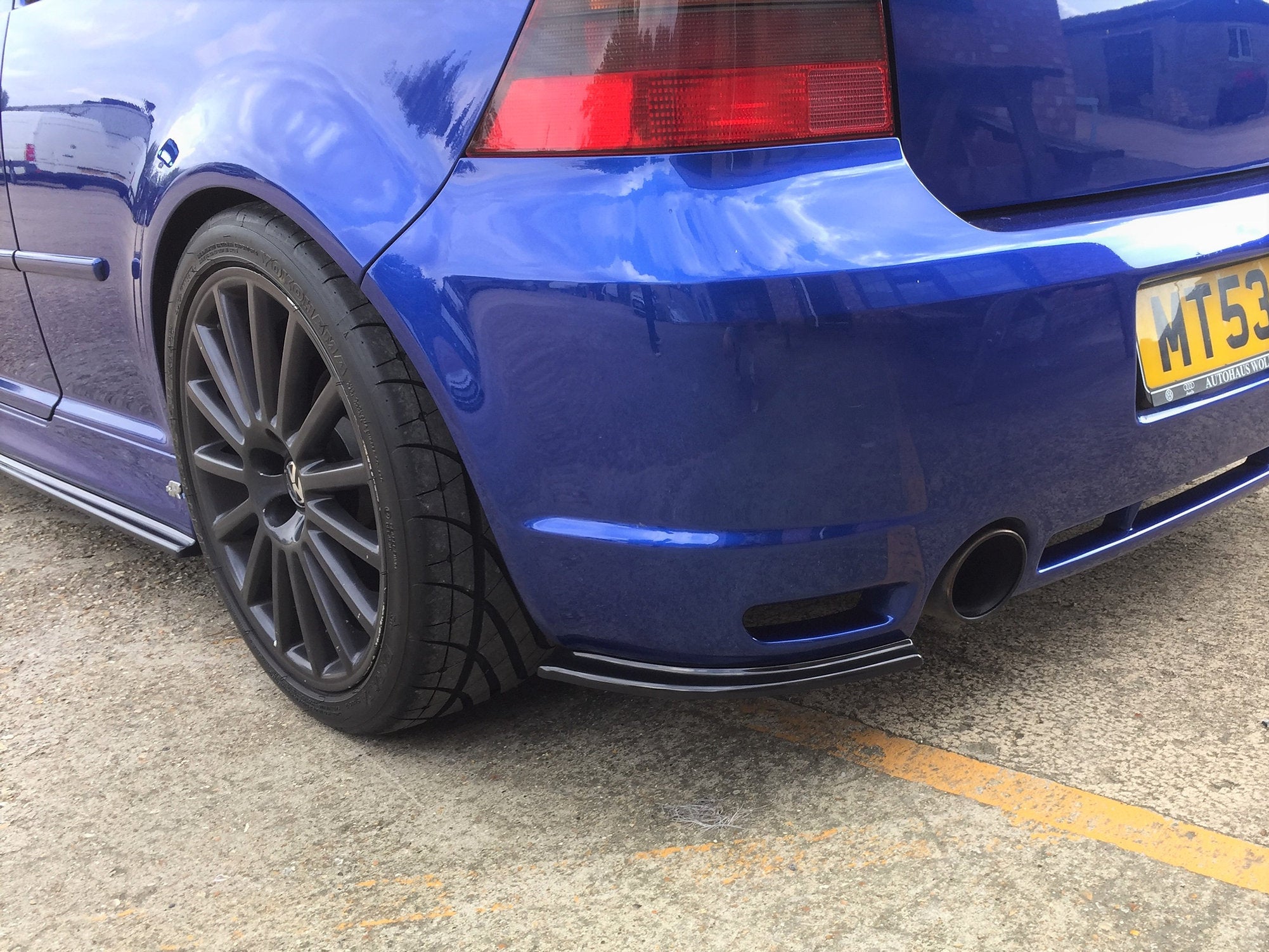 Volkswagen Golf MK4 R32 - Rear Spats