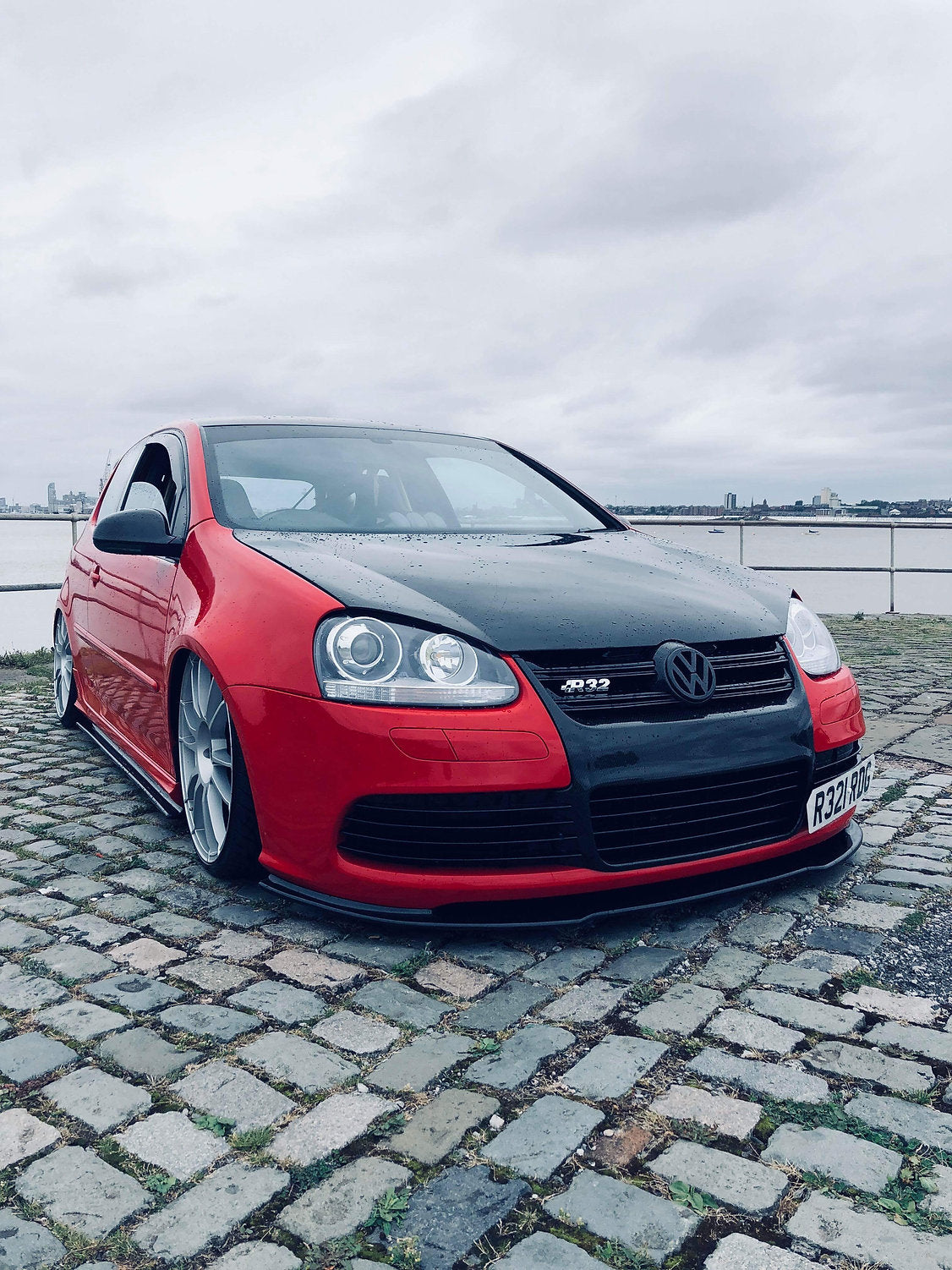 Volkswagen Golf MK5 R32 - Front Splitter
