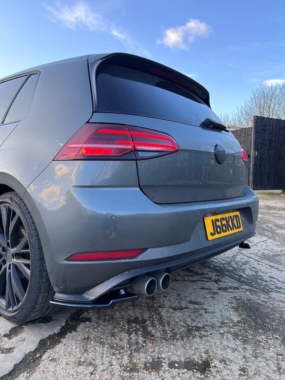 Volkswagen Golf MK7.5 GTI - Rear Spats