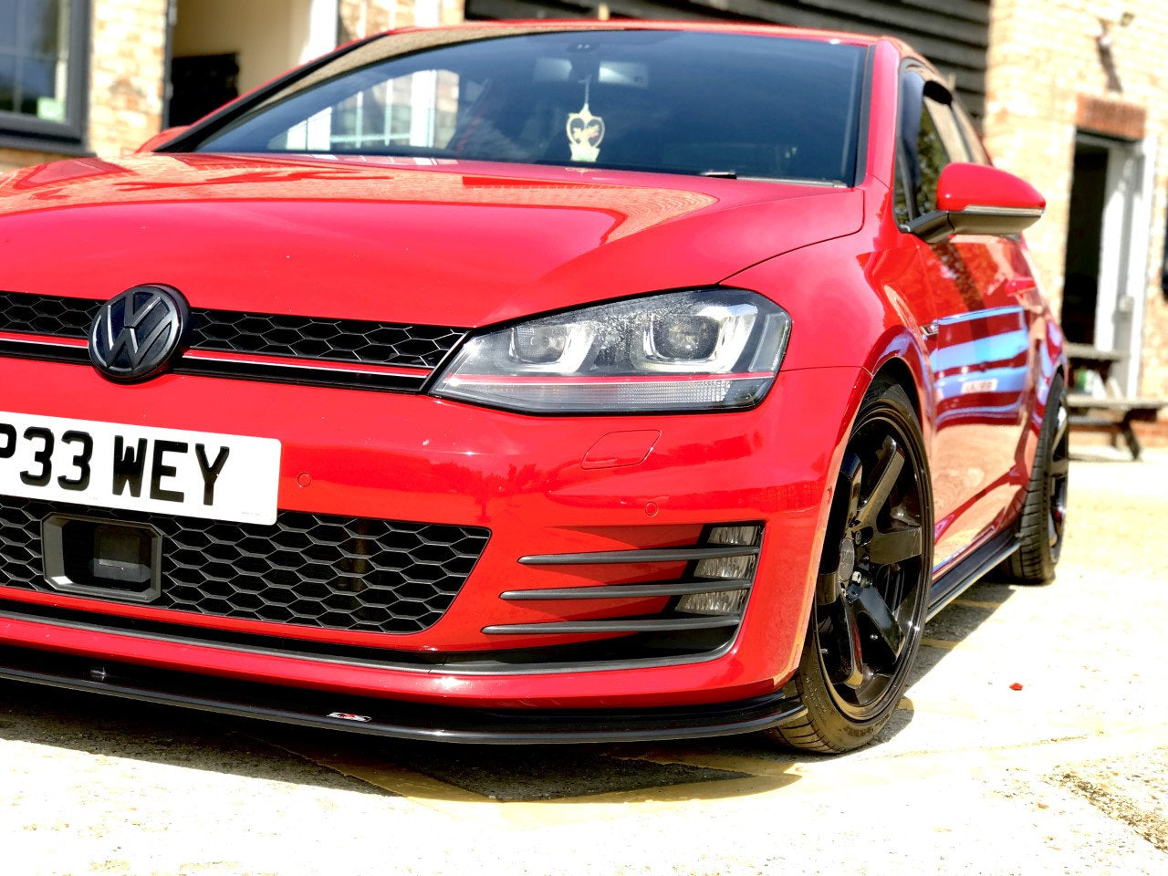 Volkswagen Golf MK7.5 GTD - Side Skirt Splitters