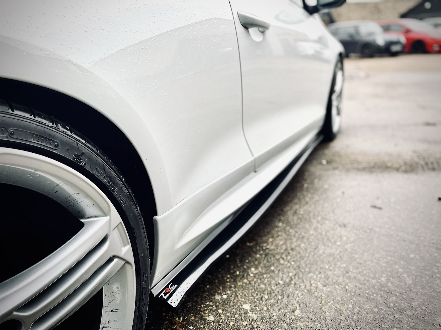 Volkswagen Scirocco MK3 R Facelift - Side Skirt Splitters