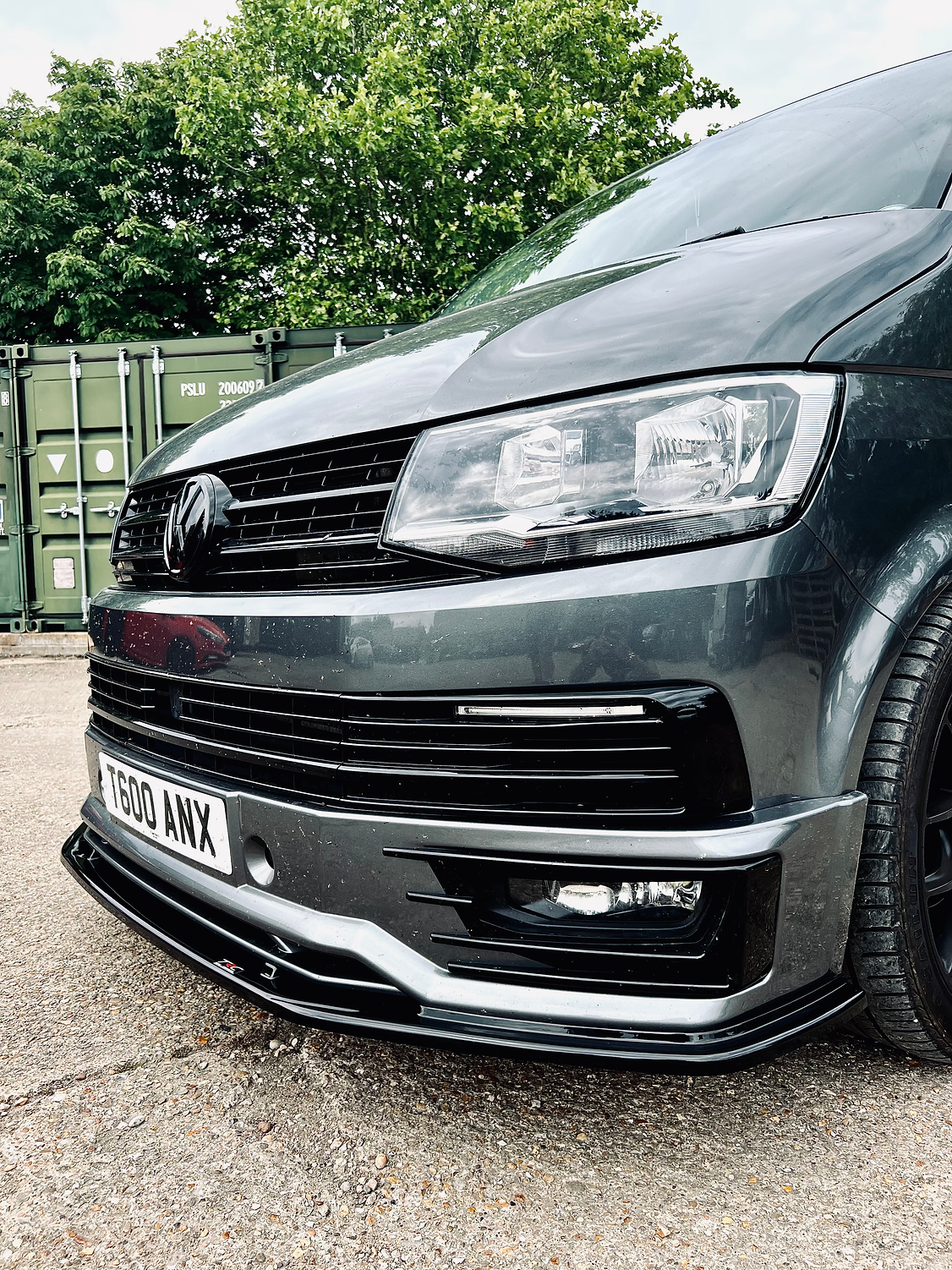 Volkswagen Transporter T6 Sportline Short Wheelbase - Front Splitter