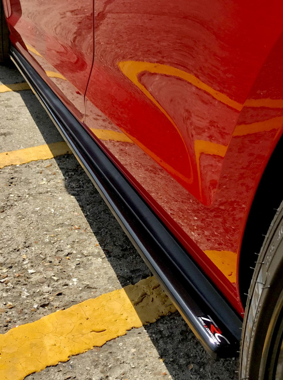 Volkswagen Golf MK7.5 GTI - Side Skirt Splitters