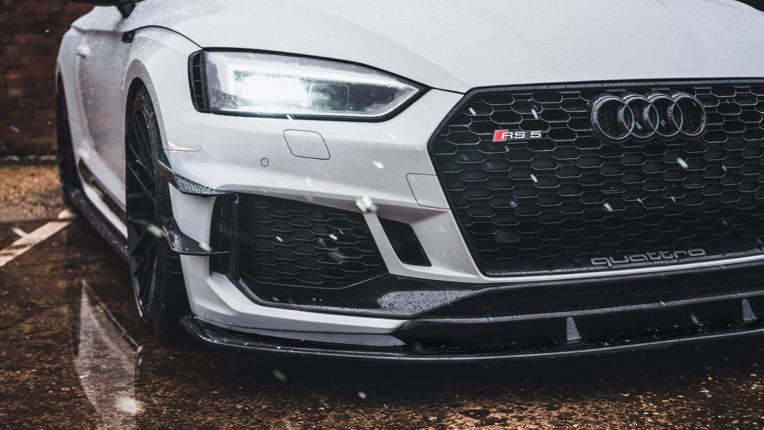 Audi RS5 B9 Coupe - Front Canards