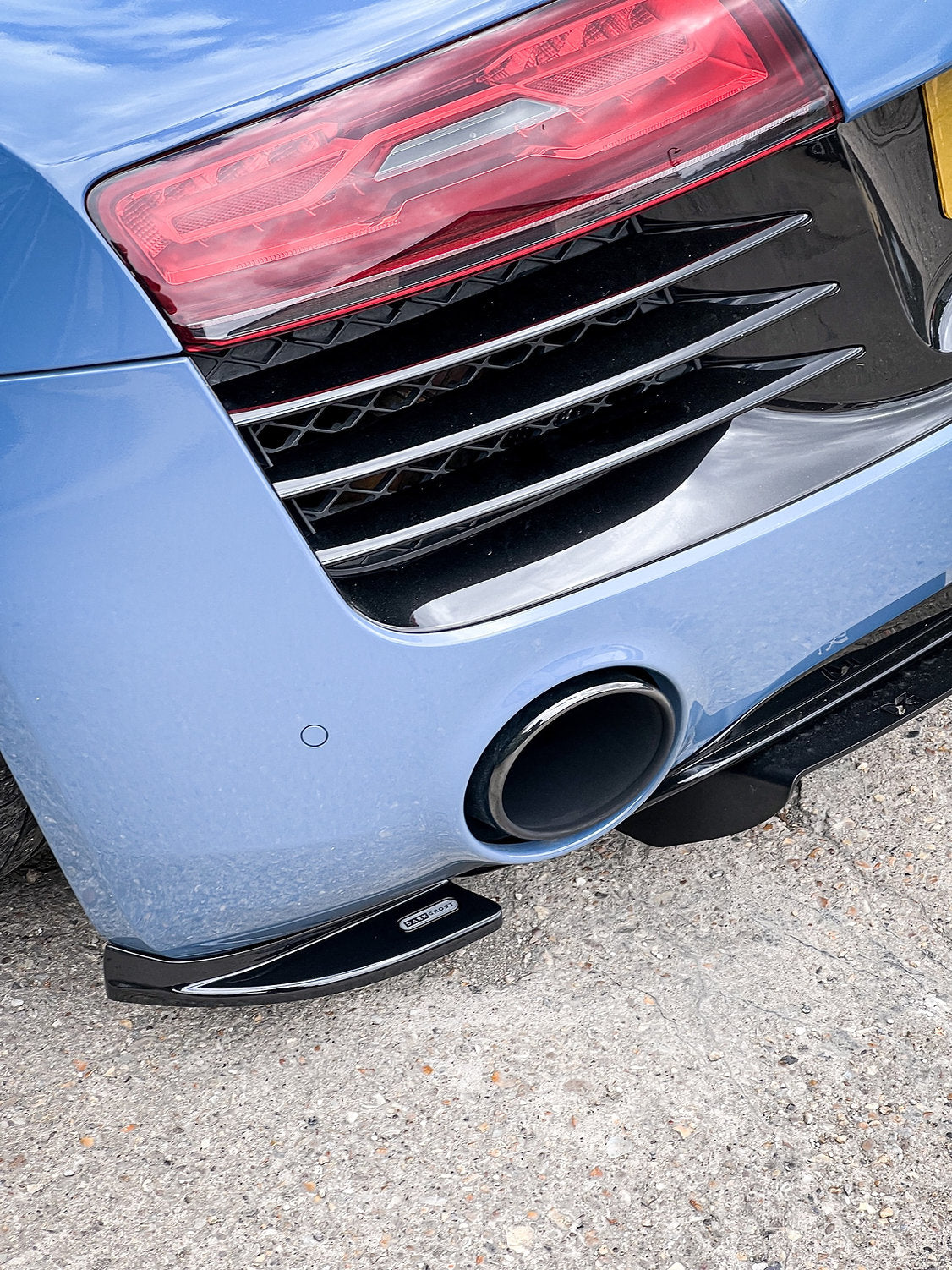 Audi R8 Gen 1 Facelift - Rear Spats