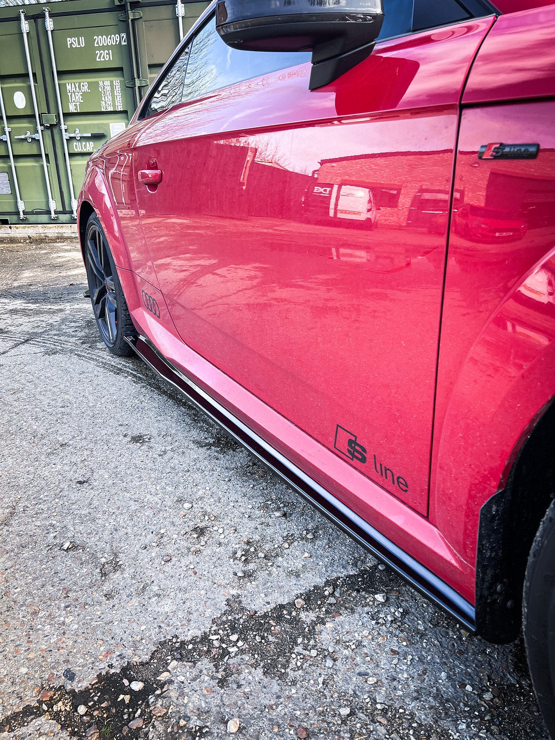 Audi TT MK3 S-Line Pre Facelift - Side Skirts Splitters