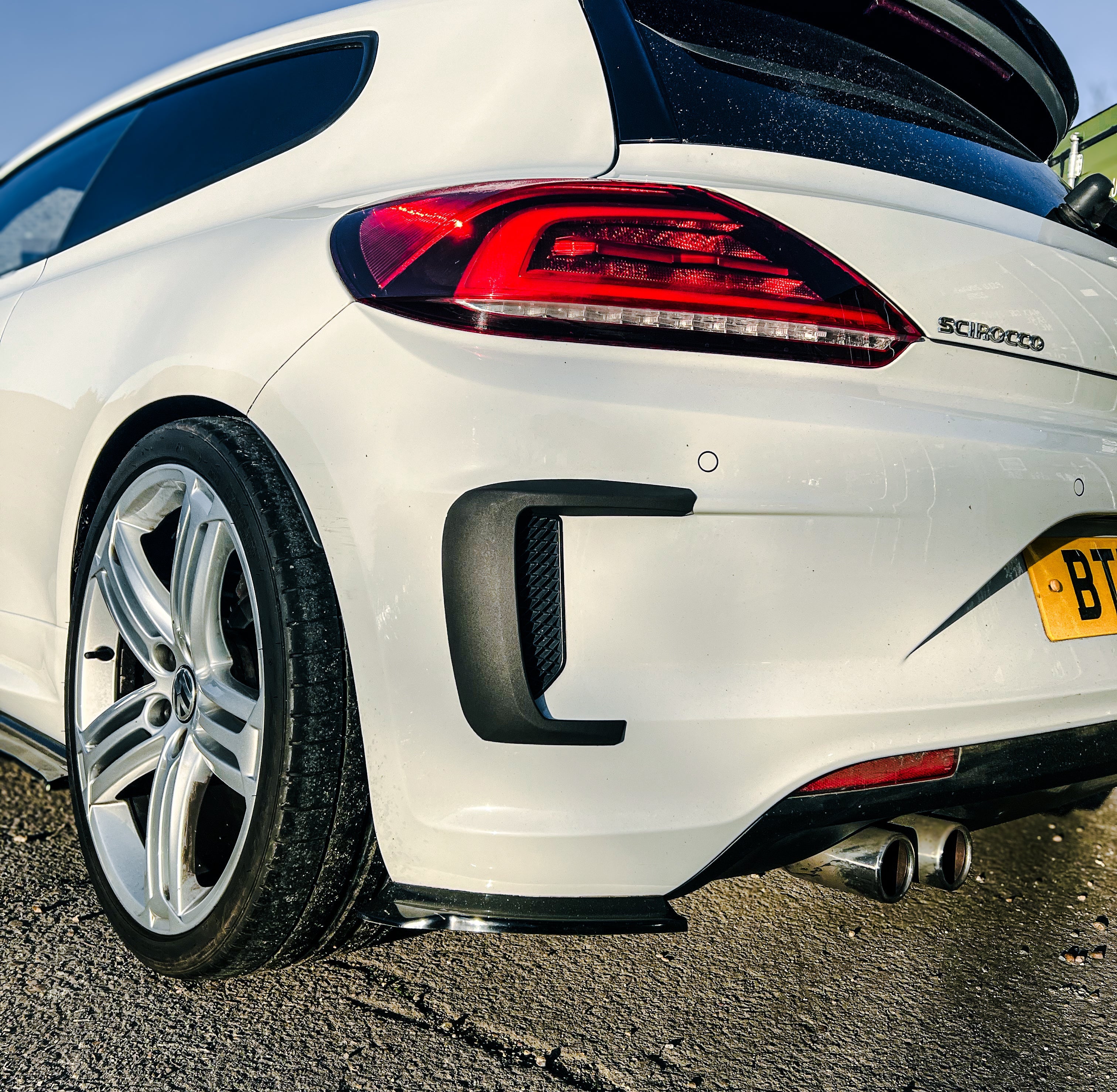 Volkswagen Scirocco MK3 R-Line Facelift - Rear Bumper Vent Surrounds