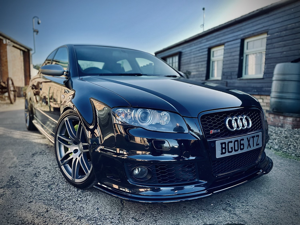 Audi RS4 B7 Saloon - Front Splitter