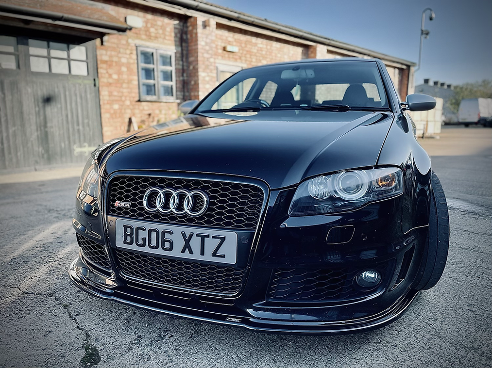 Audi RS4 B7 Avant - Front Splitter