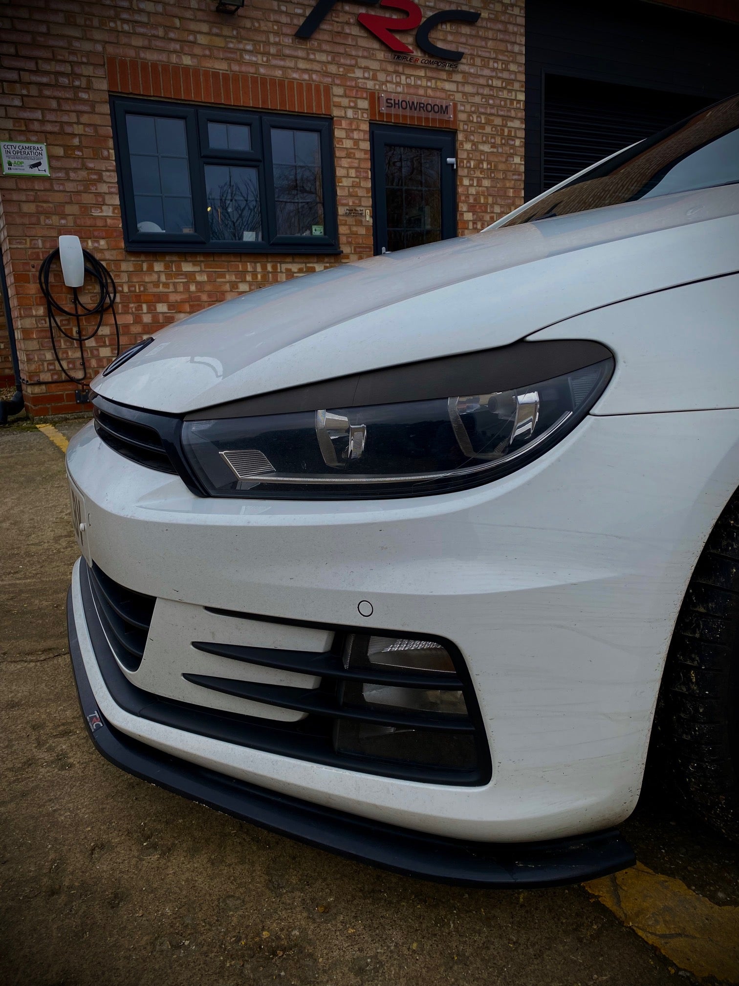 Volkswagen Scirocco MK3 R Facelift - Headlight Brows