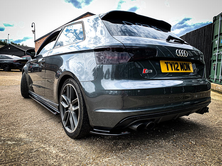 Audi S3 8V Pre Facelift Hatchback 3 door - Side Skirt Splitters