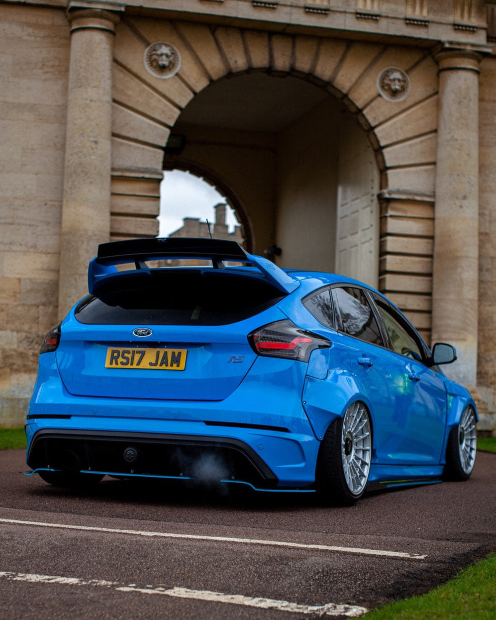 Ford Focus MK3 RS - V2 Rear Splitter Kit