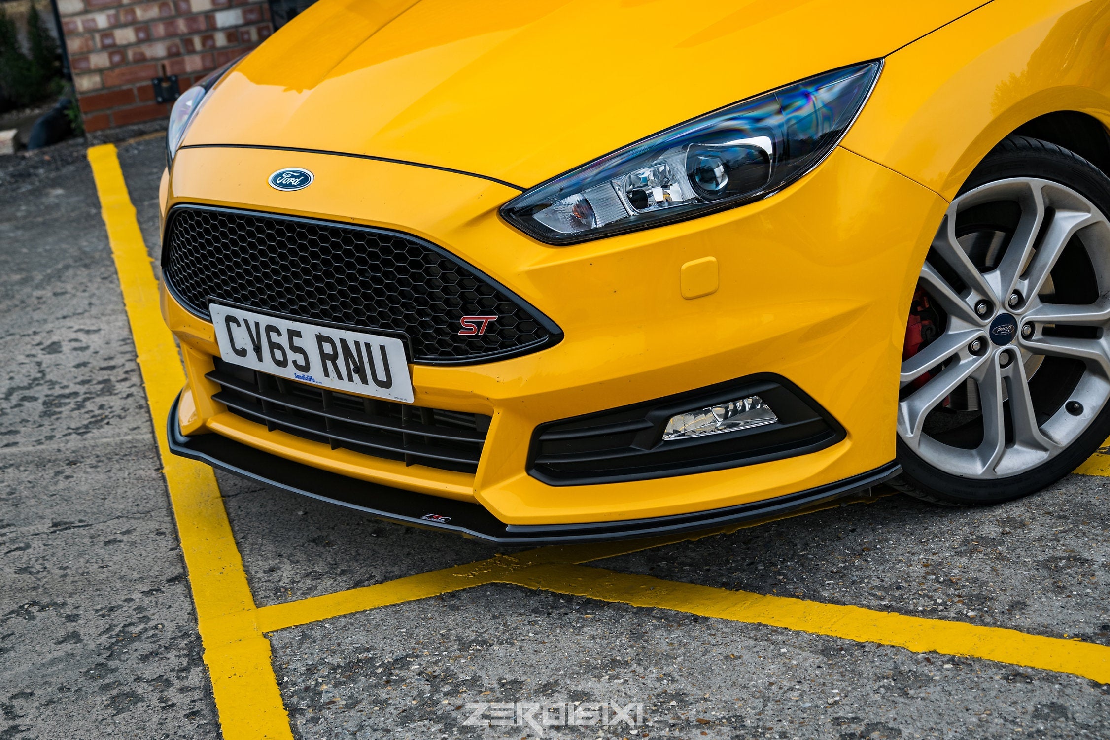 Ford Focus MK3.5 ST250 Estate - V1 Low Line Kit