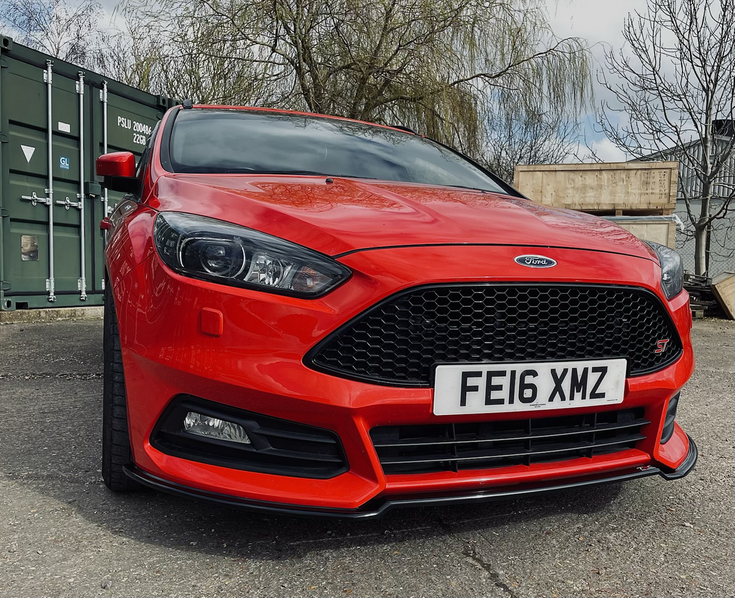 Ford Focus MK3.5 ST250 - V2 Front Splitter