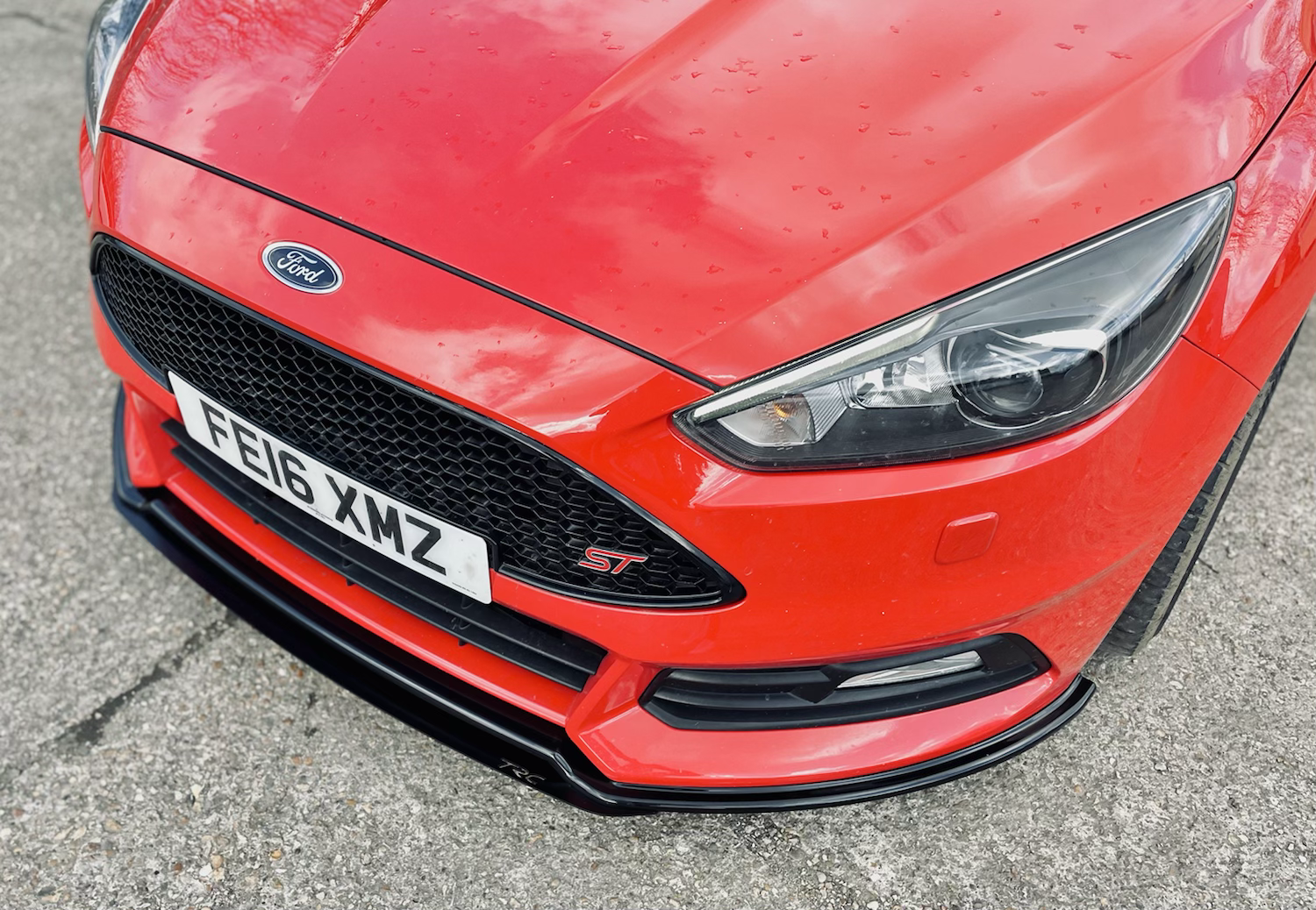 Ford Focus MK3.5 ST250 - V2 Splitter Blade