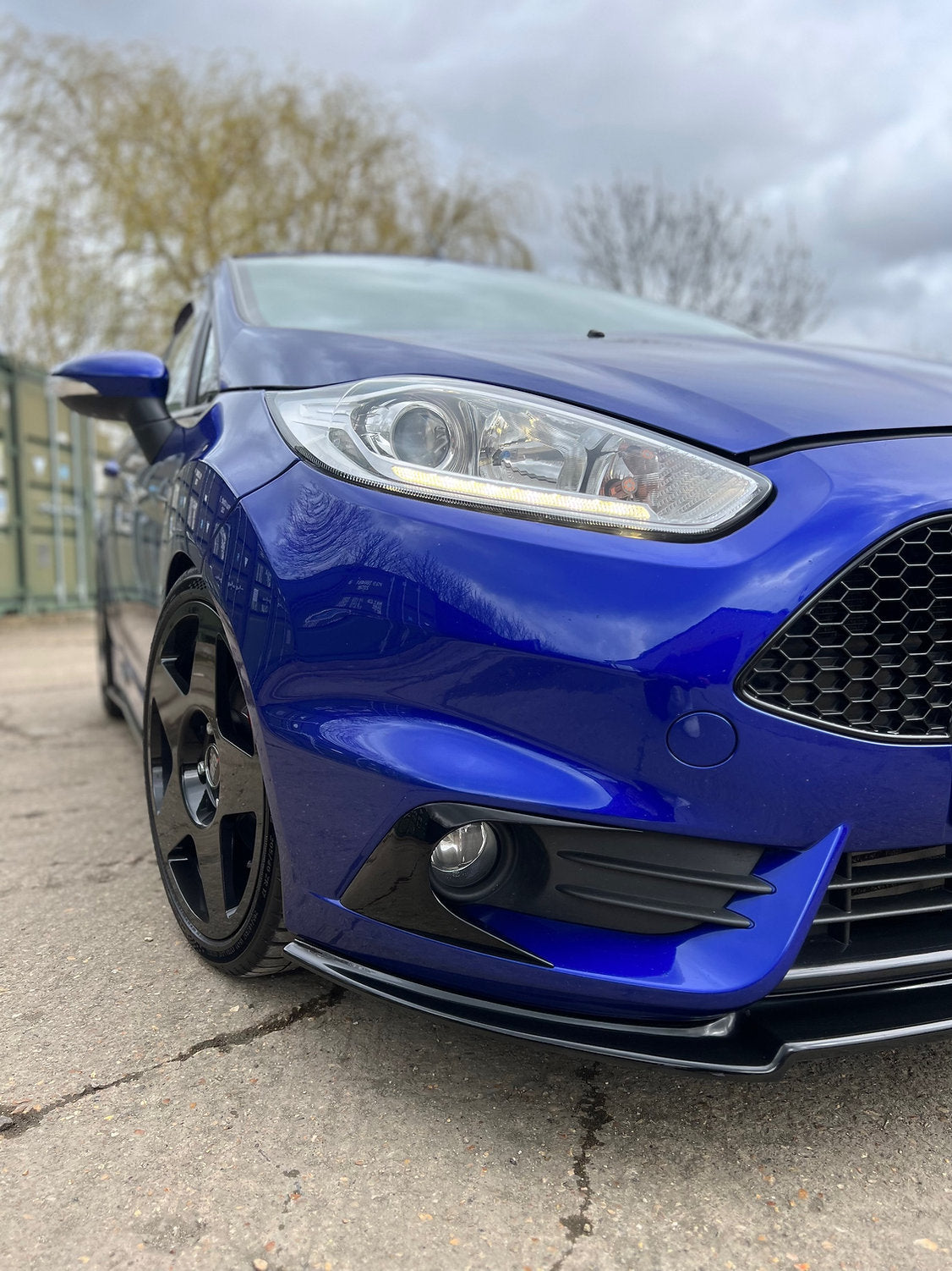Ford Fiesta MK7.5 ST180 - Fog Surrounds