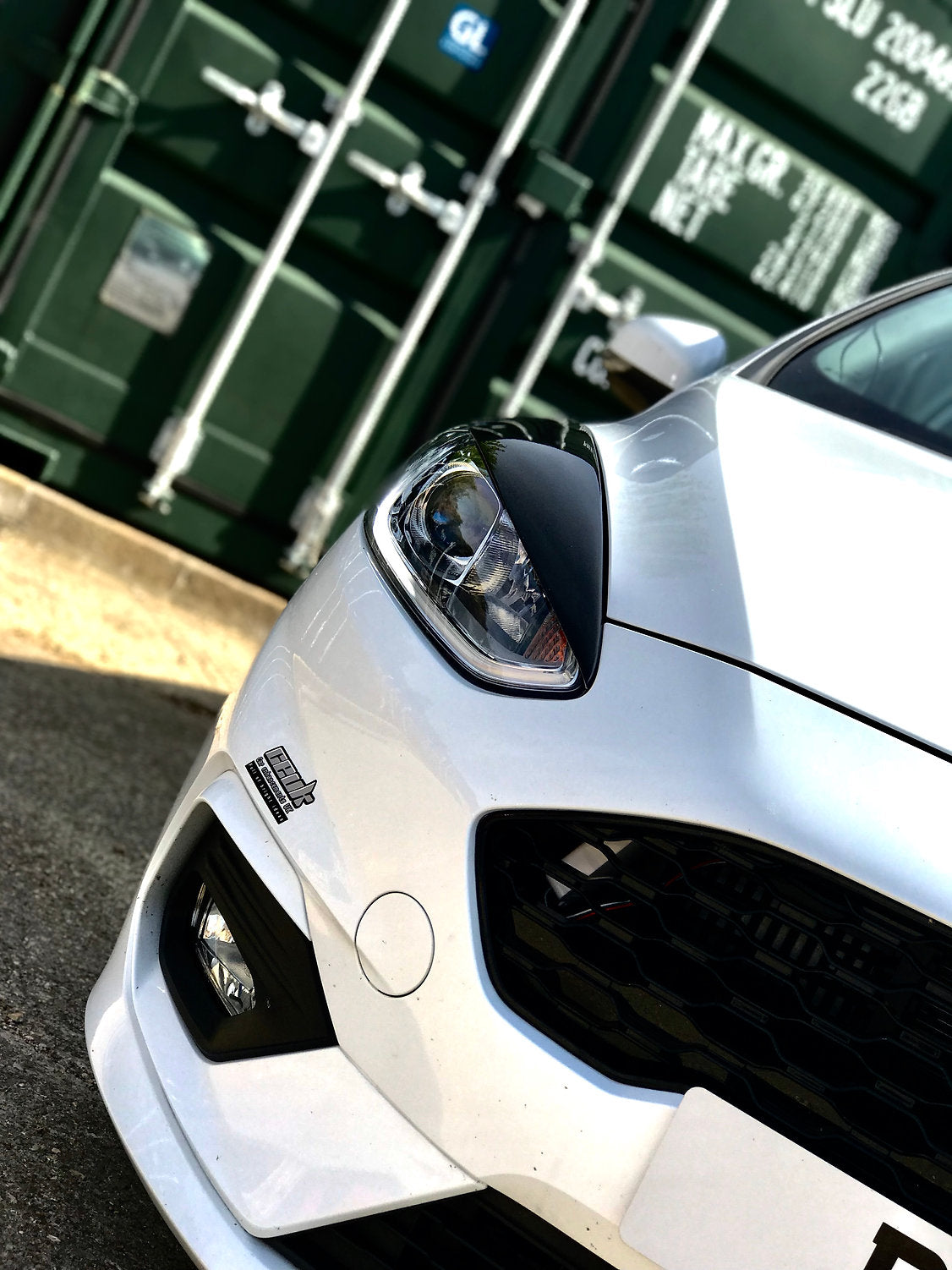 Ford Fiesta MK8 ST-Line - V1 Headlight Brows