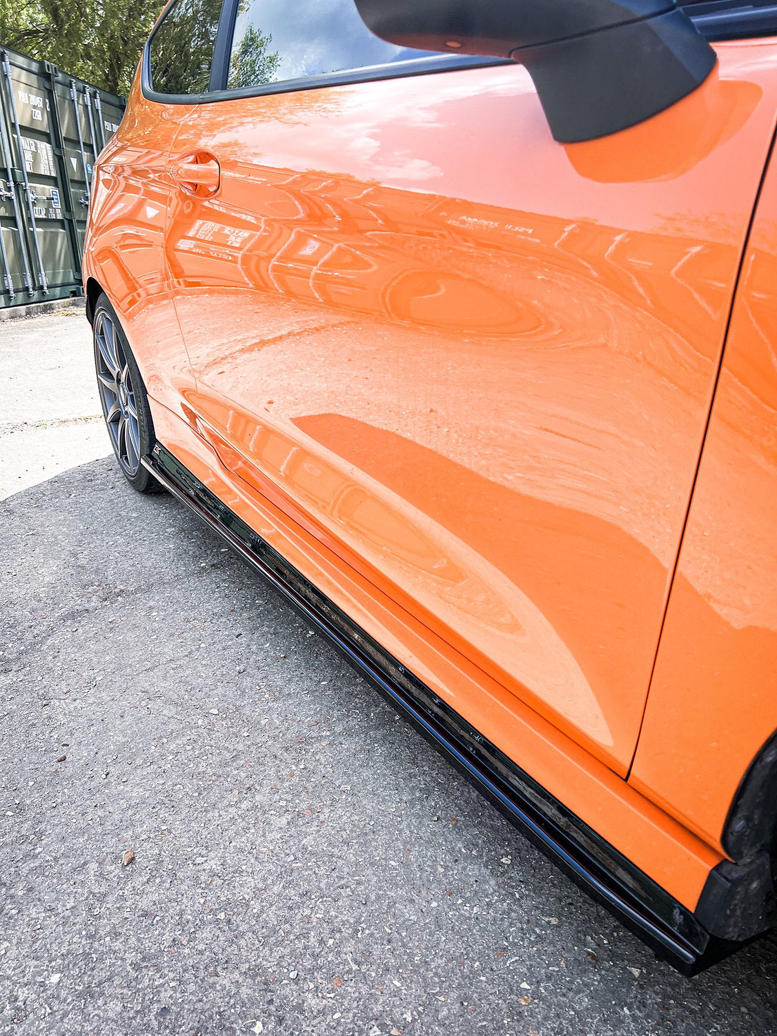 Ford Fiesta MK8.5 ST - V2 Side Skirt Splitters