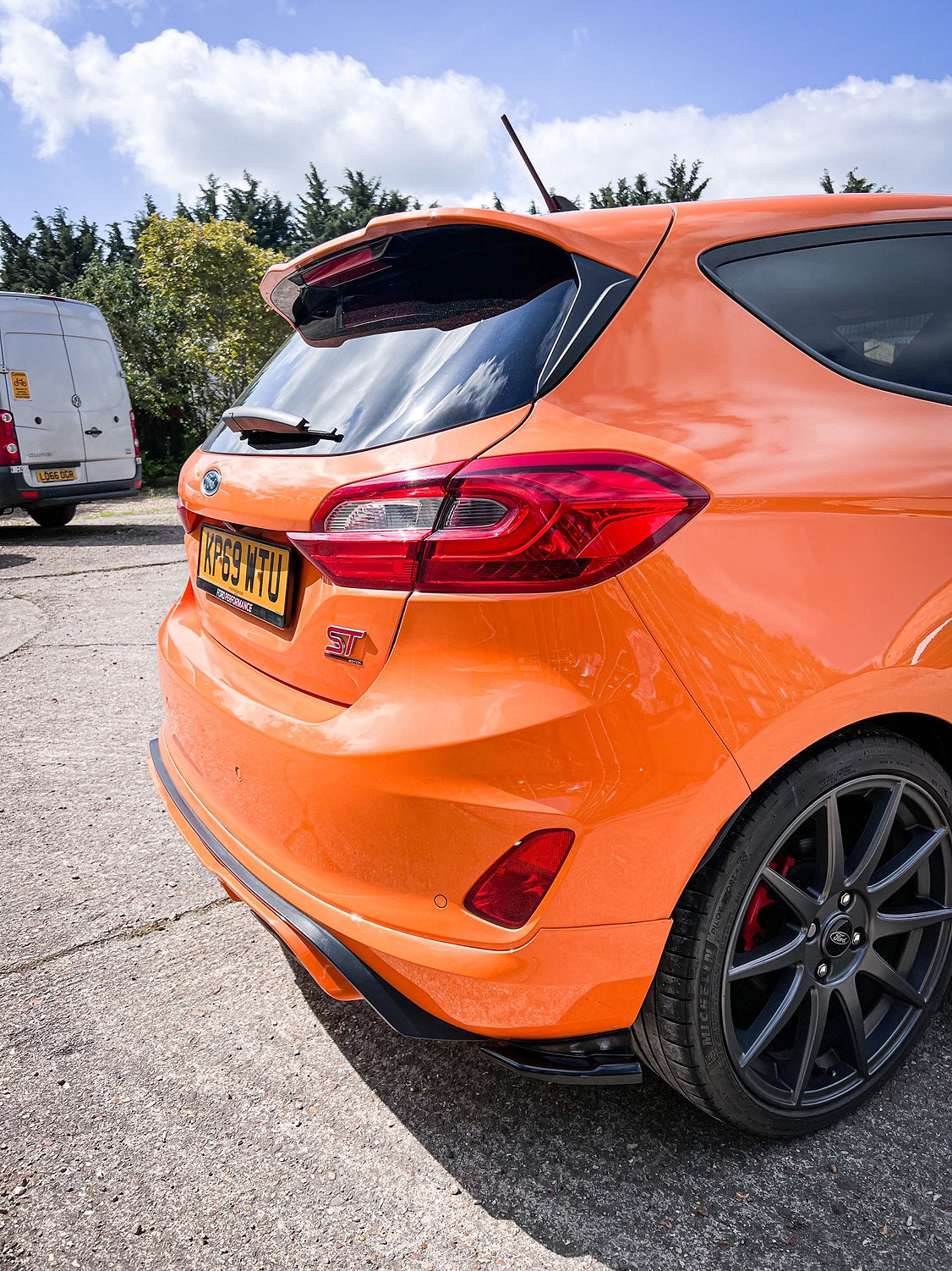 Ford Fiesta MK8 ST - V2 Rear Spats