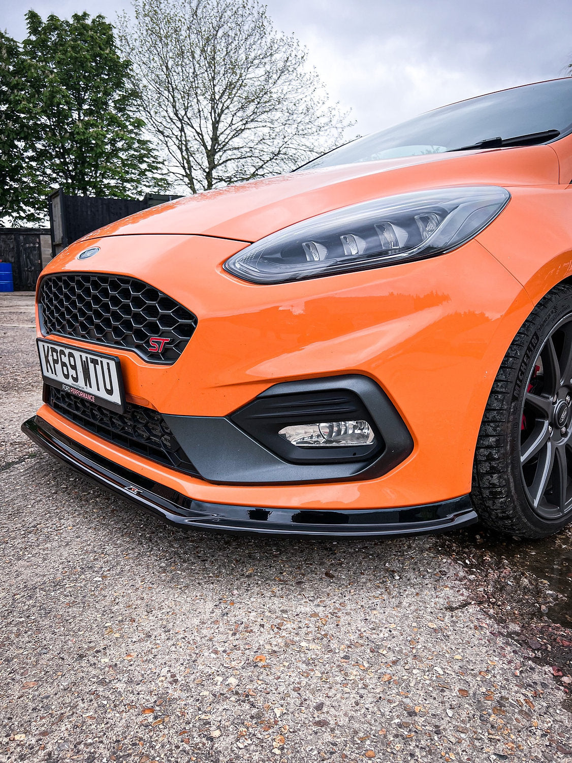 Ford Fiesta MK8.5 ST-Line - V2 Front Splitter