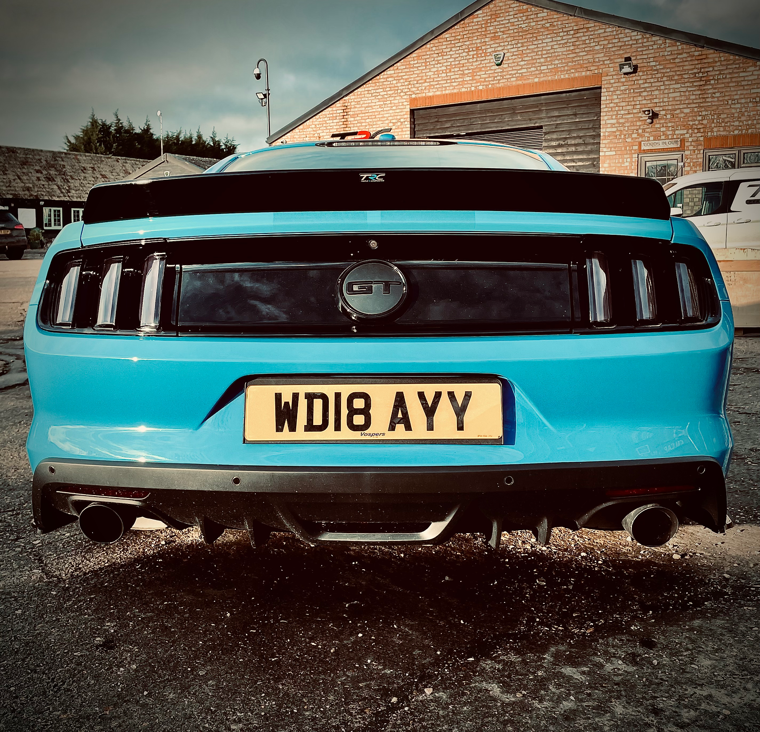 Ford Mustang 2.3L EcoBoost - Spoiler