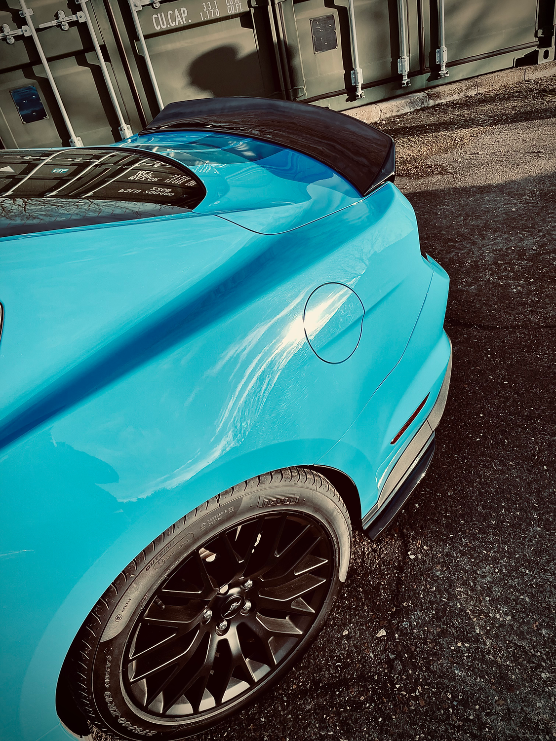 Ford Mustang 2.3L EcoBoost - Spoiler