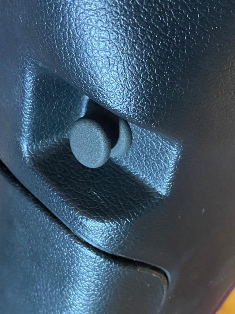 Mazda RX7 FD3S - Parcel Shelf Boot Clips