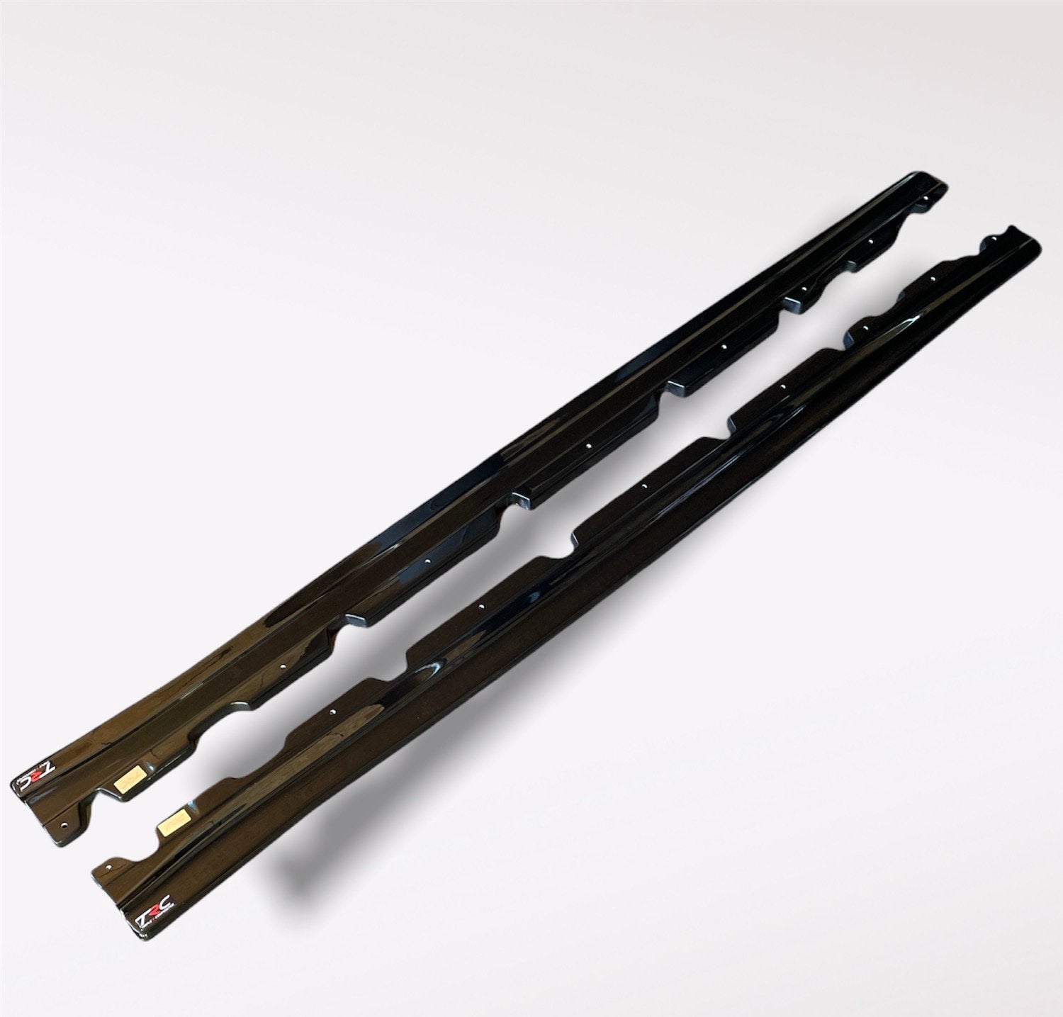 Ford Focus MK4.5 ST - Side Skirt Splitters
