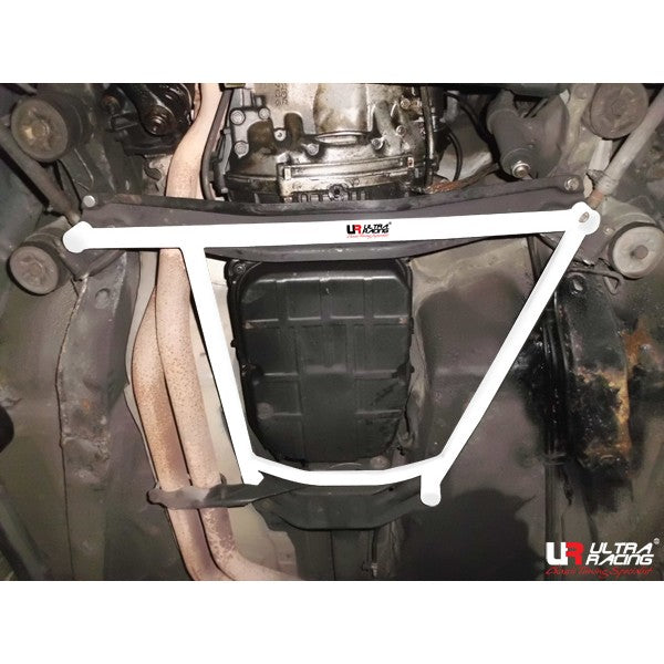 Ultra Racing Mercedes S Class (W126) 2.6 1979 - Front Lower Brace