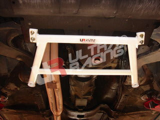 Ultra Racing Volvo 240  1974 - 1993 - Front Lower Brace