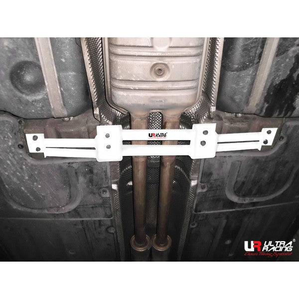 Ultra Racing BMW 7 Series (E65) 735 2001 - 2004 - Mid Lower Brace