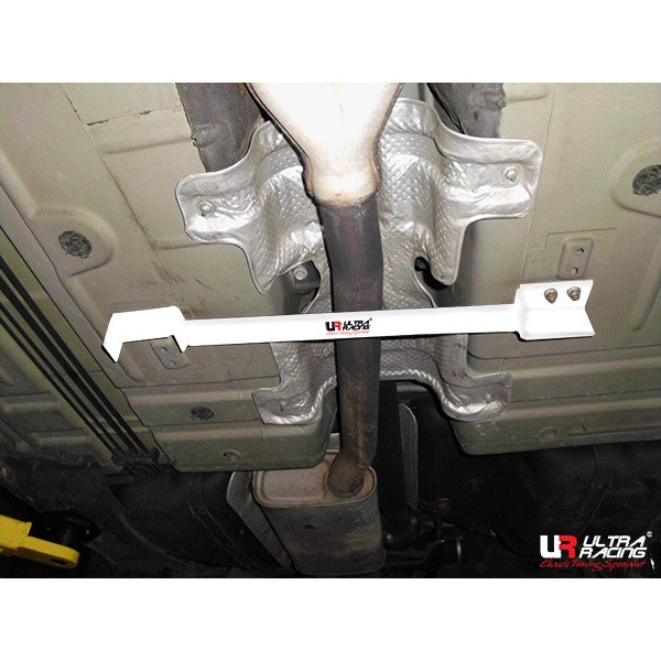 Ultra Racing Chrysler 300C V6 2005 - 2010 - Mid Lower Brace