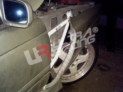 Ultra Racing Nissan Cefiro (A31)  1988 - 1994 - Fender Bars