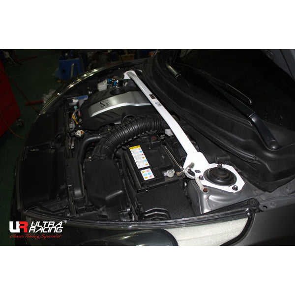 Ultra Racing Hyundai Veloster 1.6 Turbo 2011 - Front Strut Brace